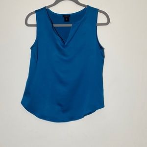 Ann Taylor blue v neck camisole